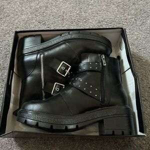 combat boots women
